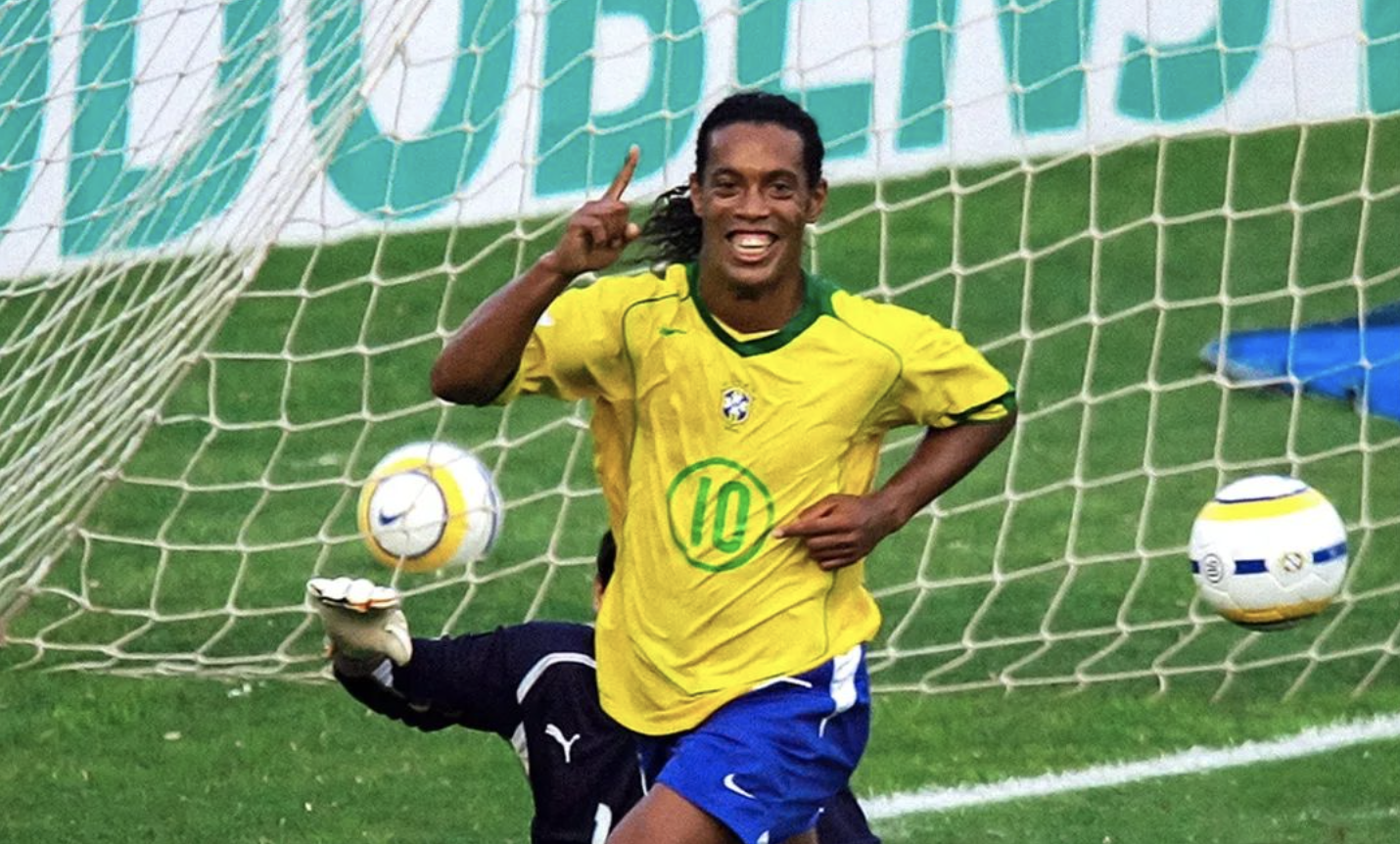 Ronaldinho fue el fichaje del momento