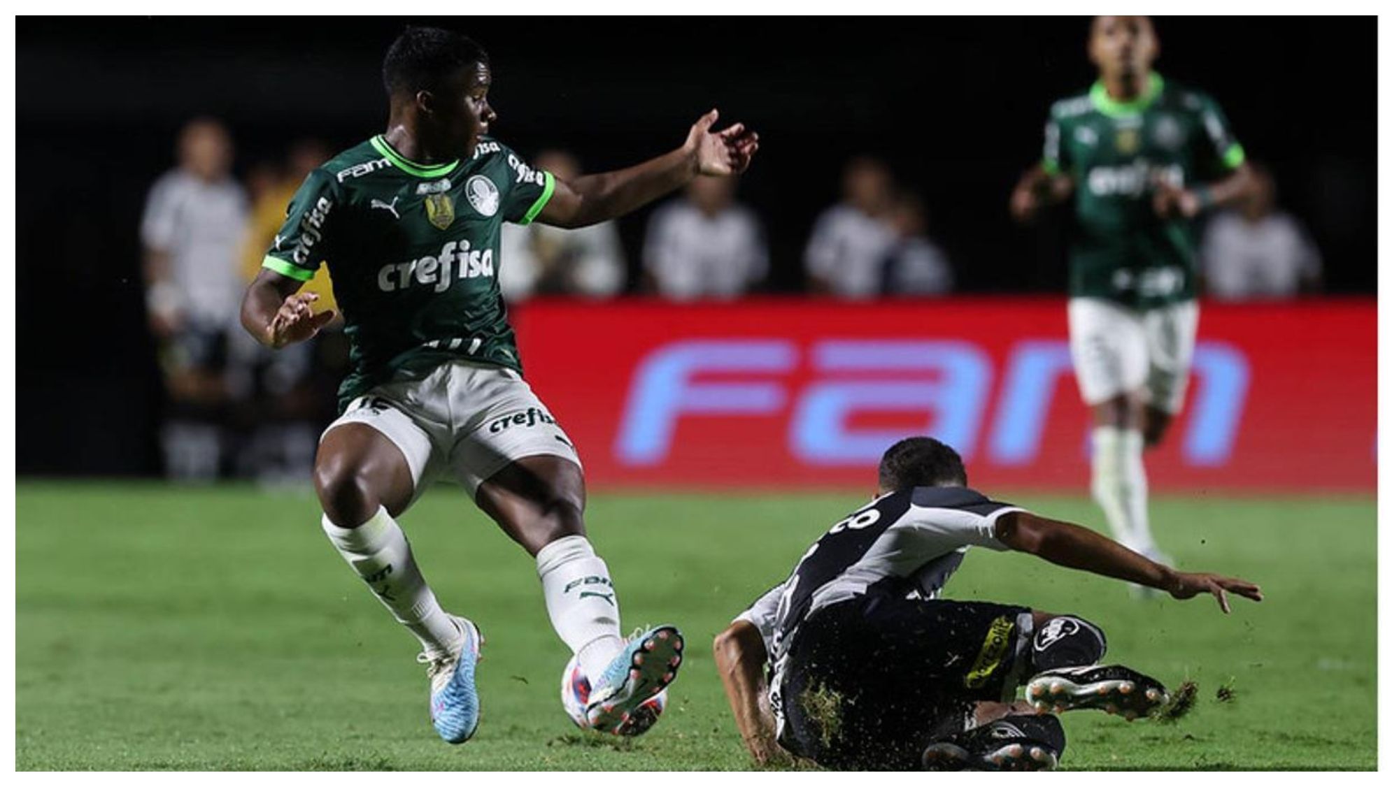 Endrick con Palmeiras