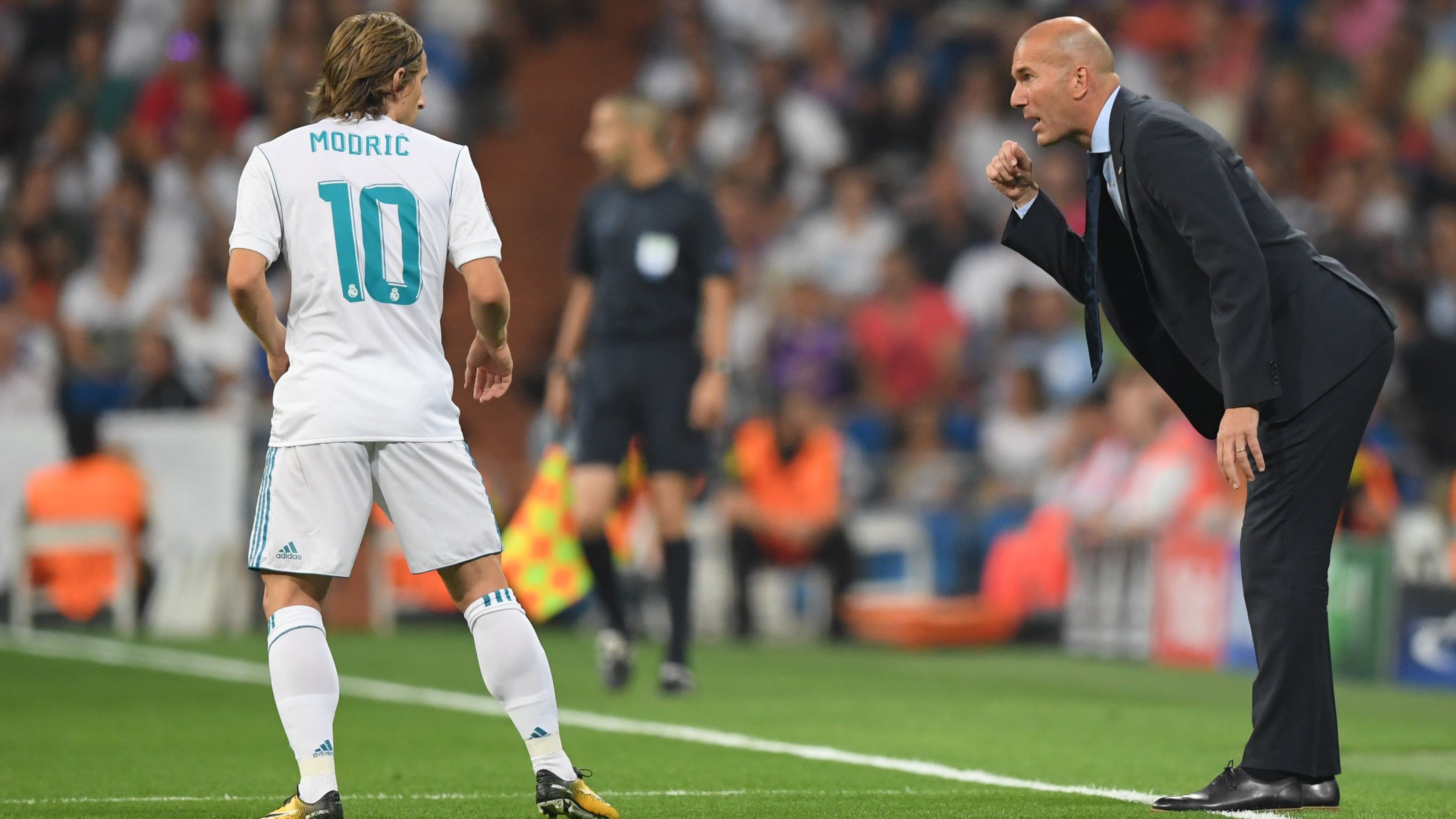 Modric y Zidane en un partido con el Real Madrid