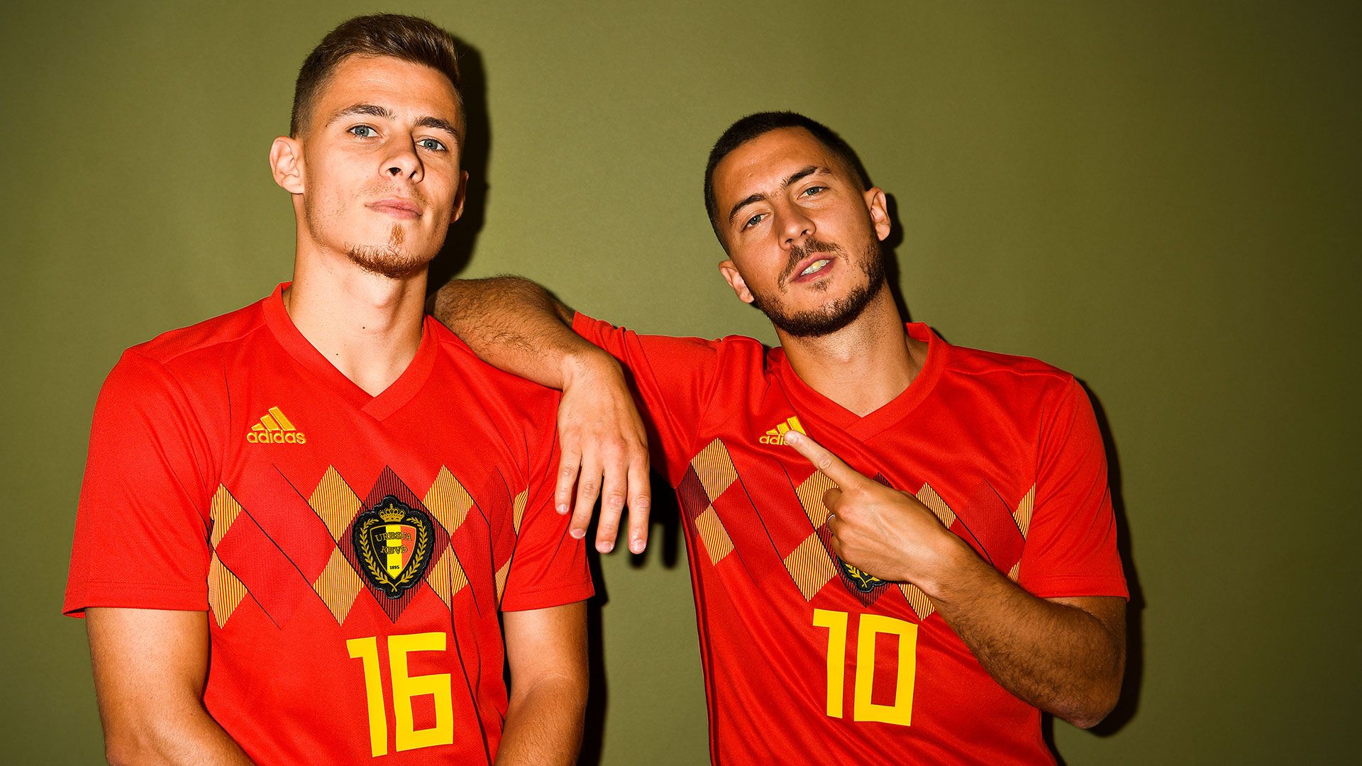 Su hermano Thorgan, es el más conocido después de él
