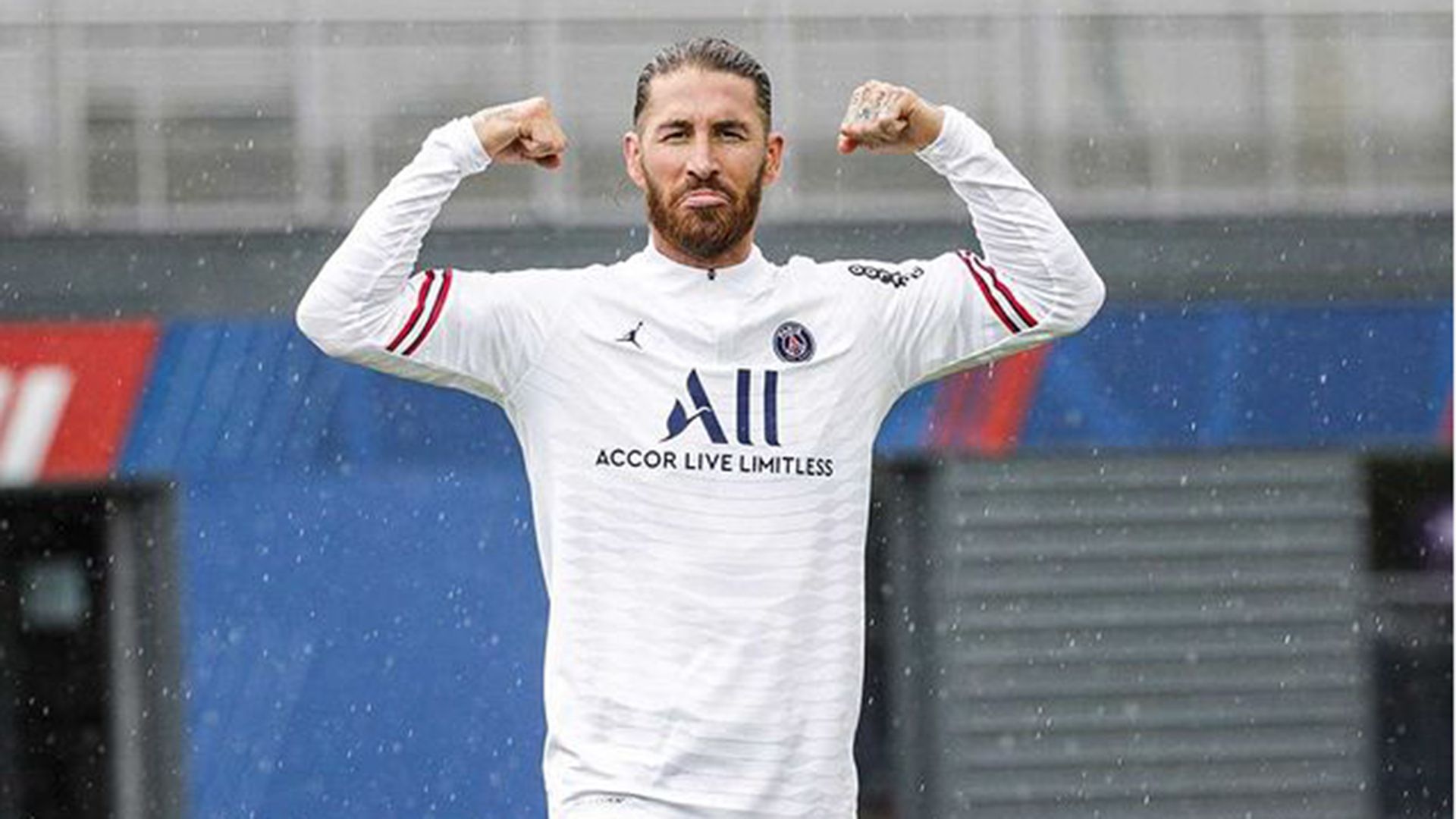 Sergio Ramos marcó el 3-0 en la final de la Supercopa de Francia