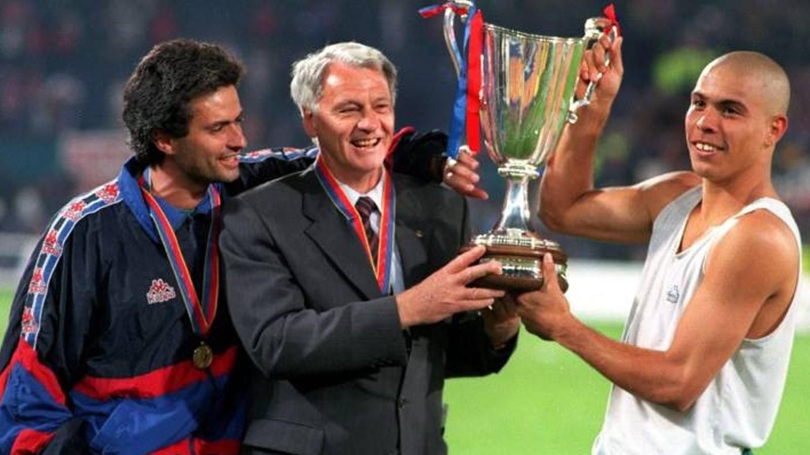 Mourinho junto a Robson y Ronaldo Mourinho junto a Robson y Ronaldo