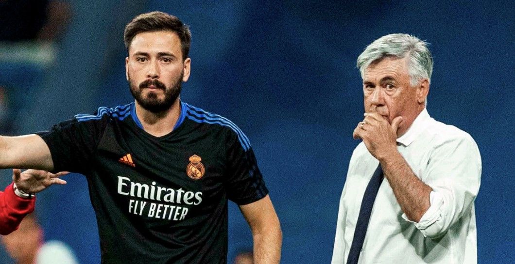 Davide y Carlo Ancelotti dirigiendo al Real Madrid en un partido de la pasada temporada