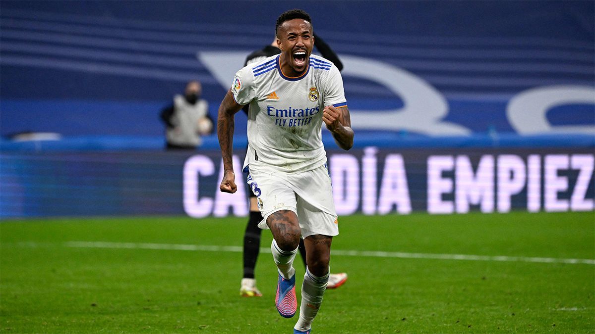 Militao la pasada temporada en un partido con el Real Madrid