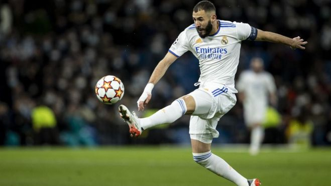 Karim Benzema durante un partido de la temporada pasada