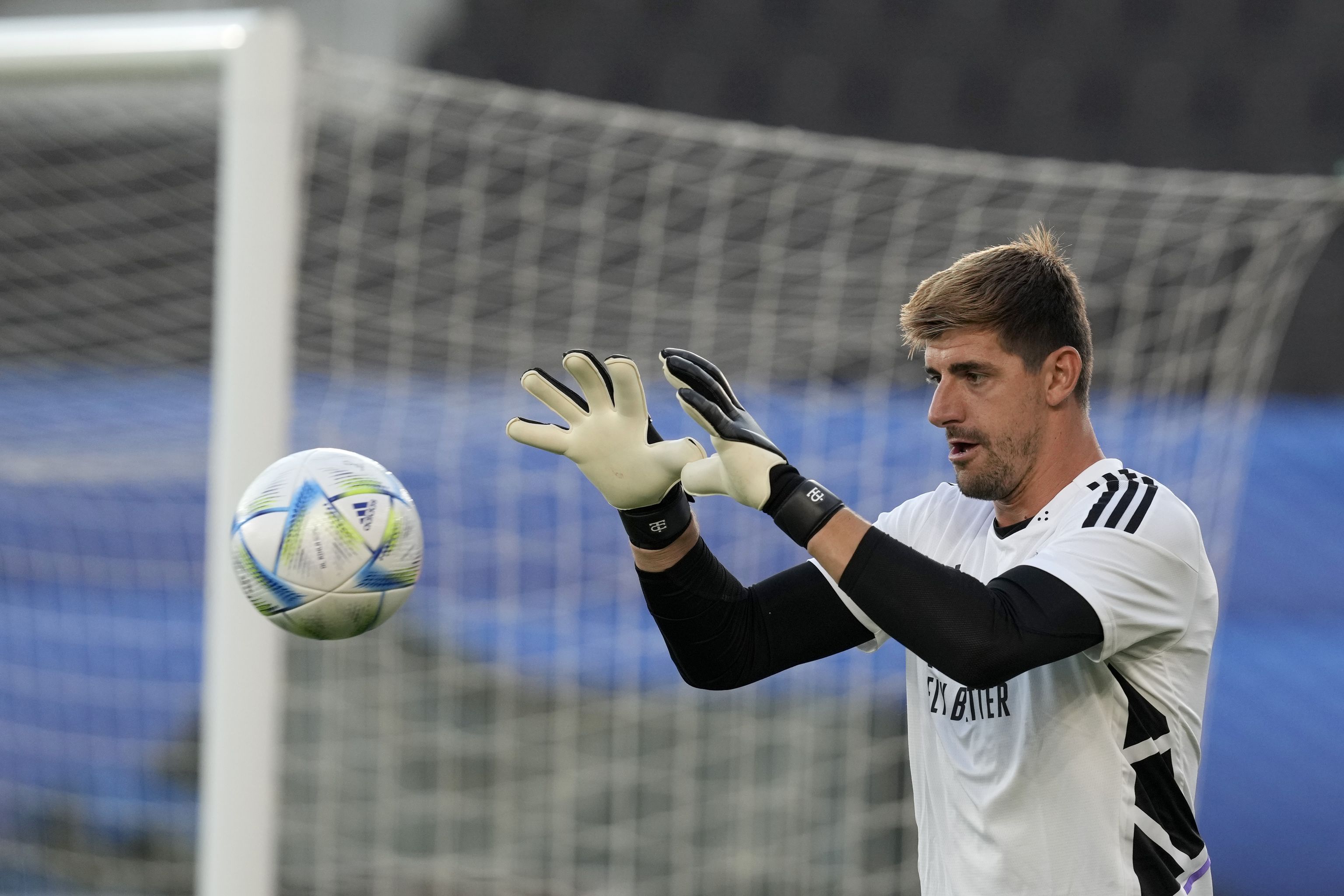 Courtois en un entrenamiento de esta nueva temporada 2022/23