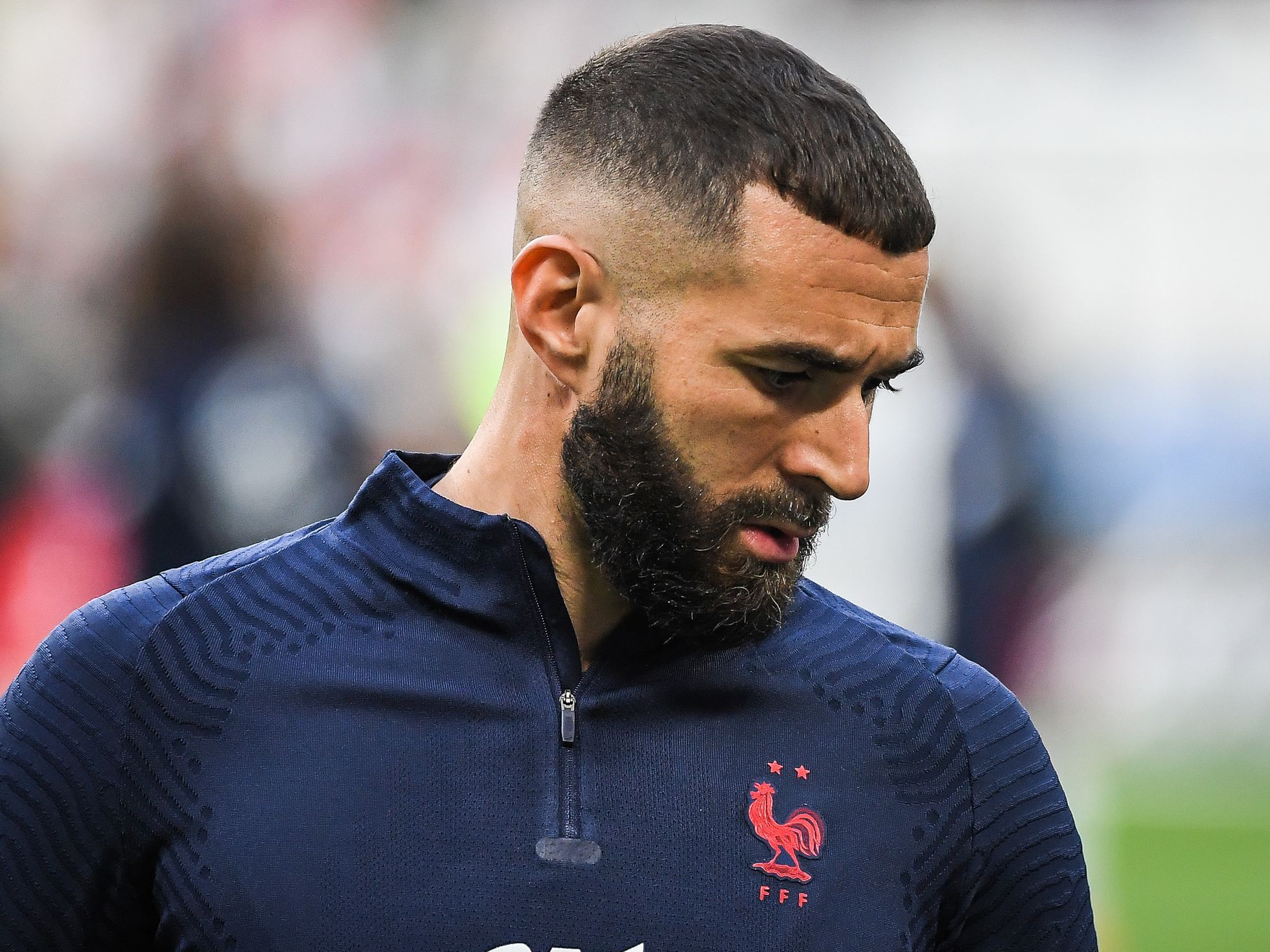 Benzema concentrado con la selección francesa antes de la disputa de un partido