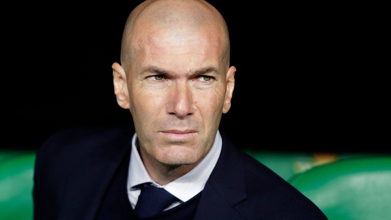 Zinedine Zidane en su etapa como entrenador blanco