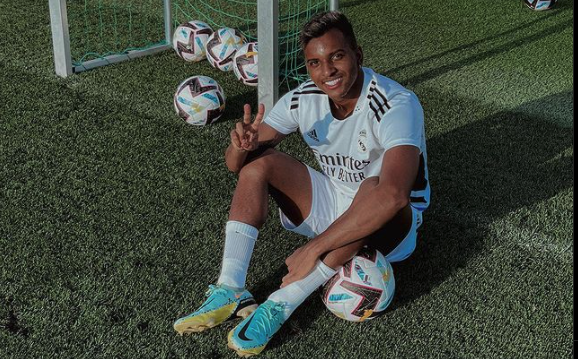 Rodrygo Goes durante un entrenamiento con e Real Madrid