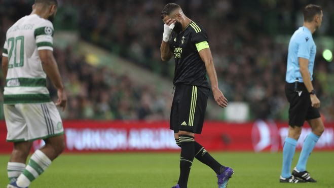 Karim Benzema se retiró lesionado ante el Celtic de Glasgow
