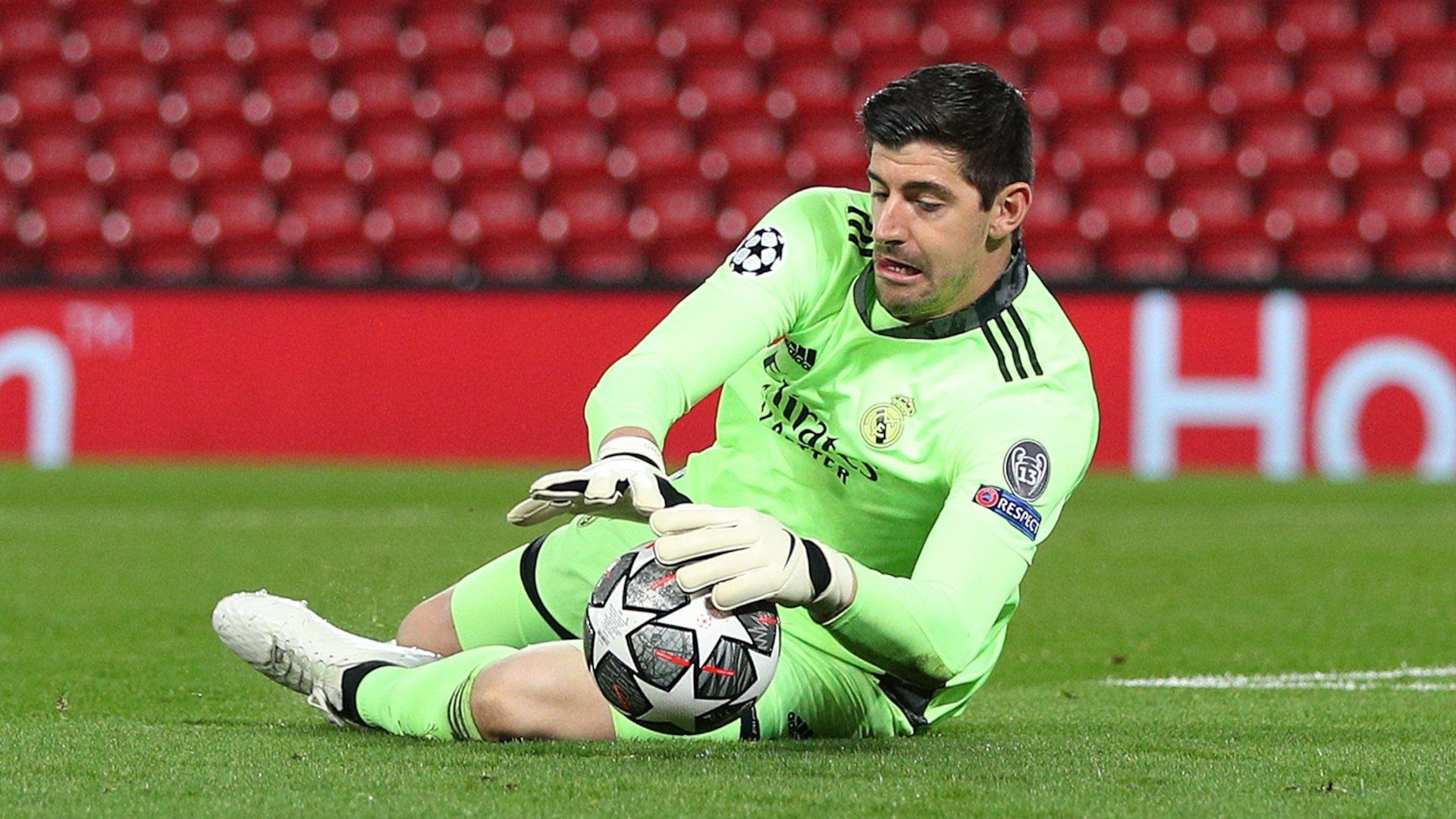 Thibaut Courtois ante el Liverpool