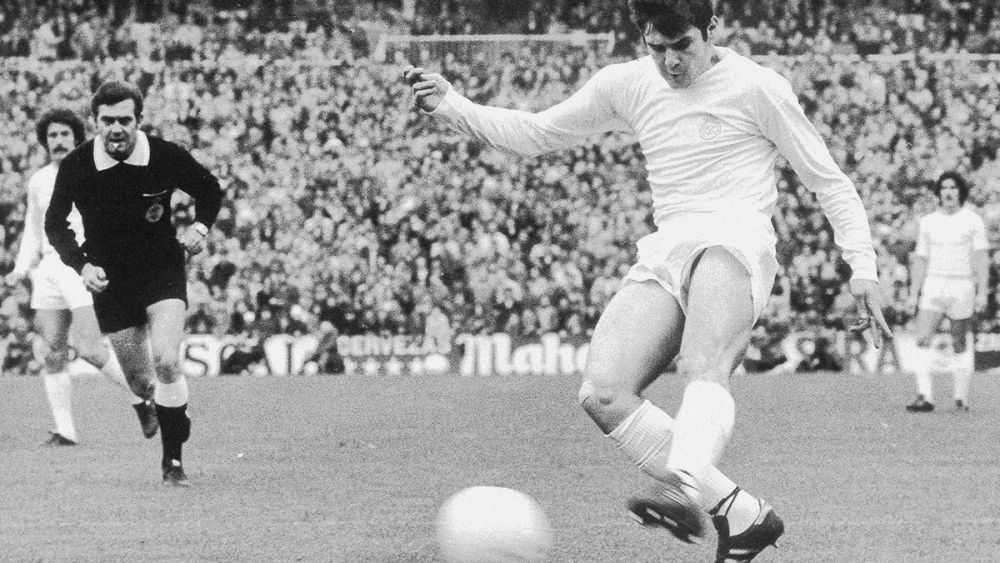 Camacho jugó 16 años en el Real Madrid Camacho jugó 16 años en el Real Madrid