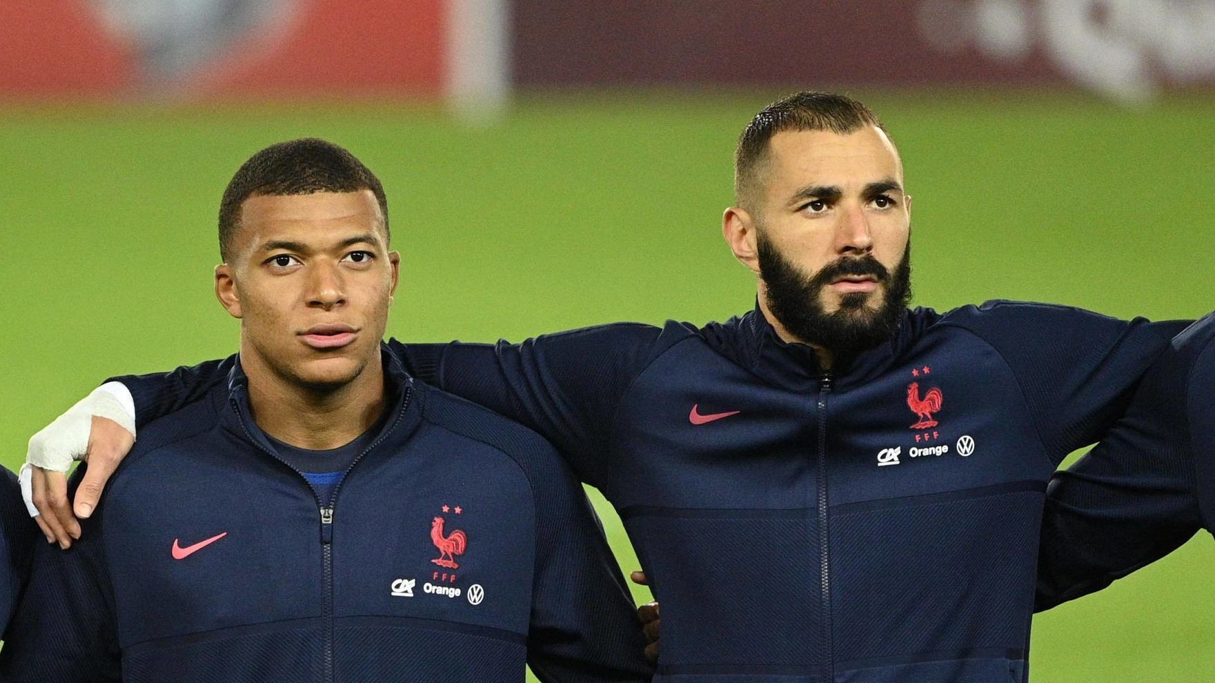 Mbappé y Benzema, en un partido con la Selección Francesa